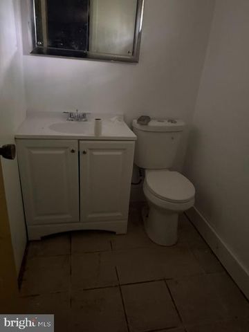 838 BOOKER DR, Capitol Heights, MD 20743