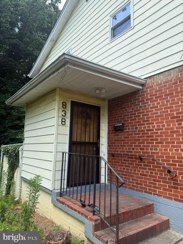 838 BOOKER DR, Capitol Heights, MD 20743
