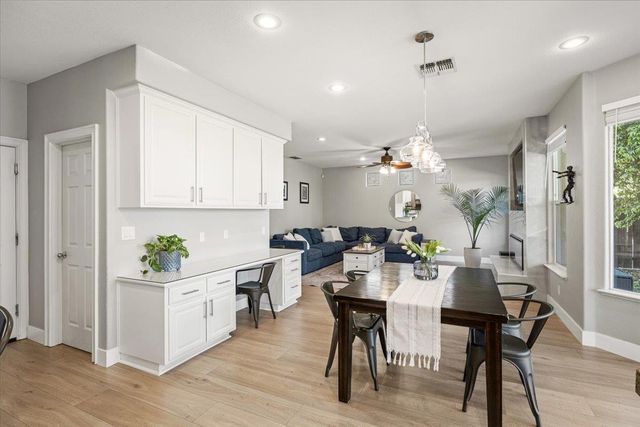 2120 Big Sky Dr, Rocklin, CA 95765