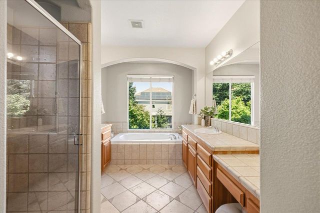 2120 Big Sky Dr, Rocklin, CA 95765