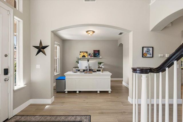 2120 Big Sky Dr, Rocklin, CA 95765