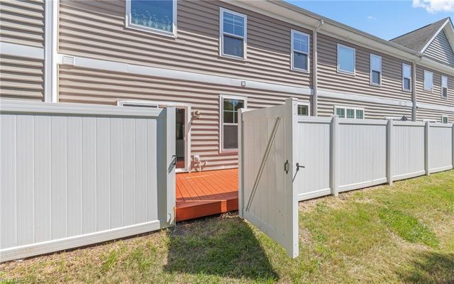 5536 Crown Grant WAY, Virginia Beach, VA 23455