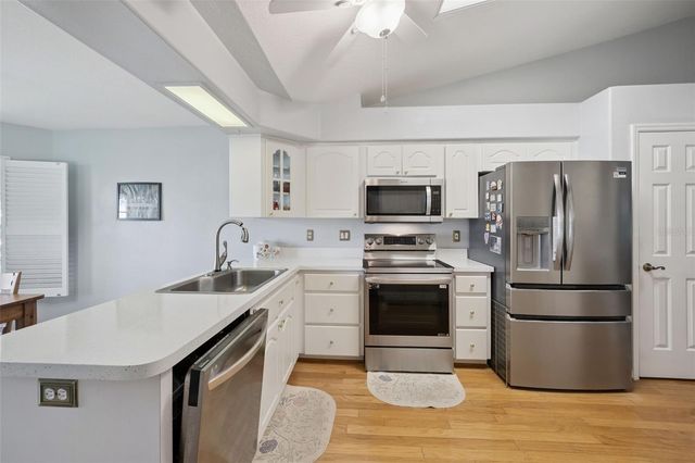 5825 PRINCESS CAROLINE PLACE, Leesburg, FL 34748