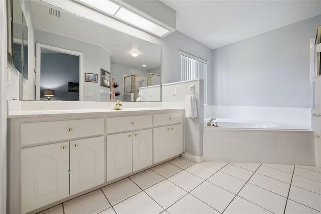 5825 PRINCESS CAROLINE PLACE, Leesburg, FL 34748