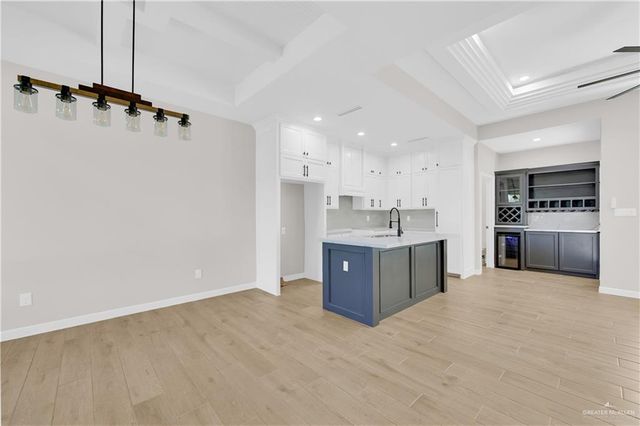 605 E De Soto Avenue, Alamo, TX 78516