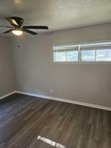 5831 Belneath Street, Houston, TX 77033