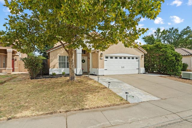 8695 Fobes Dr, Antelope, CA 95843