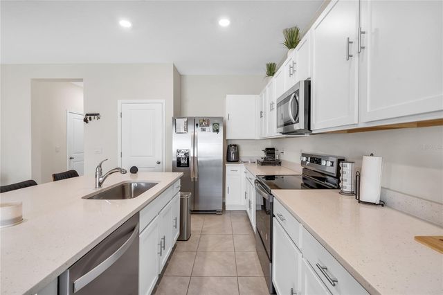 11175 CRESCENT DEER DRIVE, Land O Lakes, FL 34638