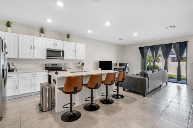 11175 CRESCENT DEER DRIVE, Land O Lakes, FL 34638