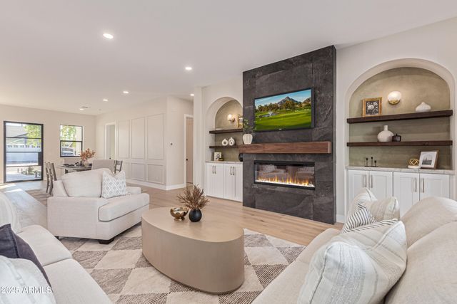 5420 E VERDE Lane, Phoenix, AZ 85018