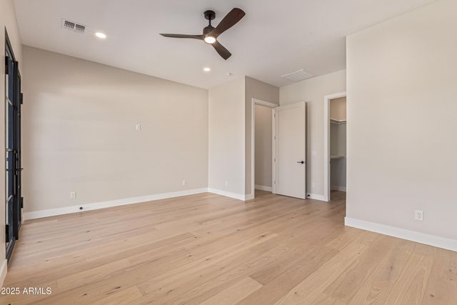 5420 E VERDE Lane, Phoenix, AZ 85018