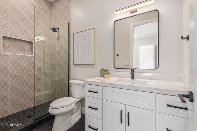 5420 E VERDE Lane, Phoenix, AZ 85018