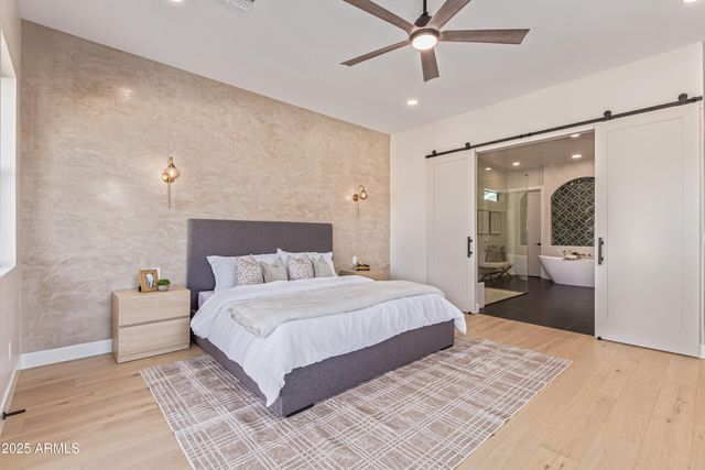 5420 E VERDE Lane, Phoenix, AZ 85018