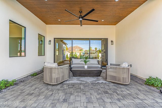 5420 E VERDE Lane, Phoenix, AZ 85018