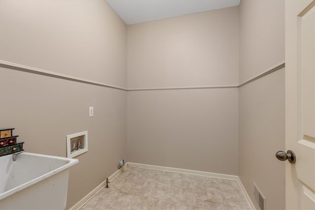 58916 Virginia Circle, New Haven, MI 48048
