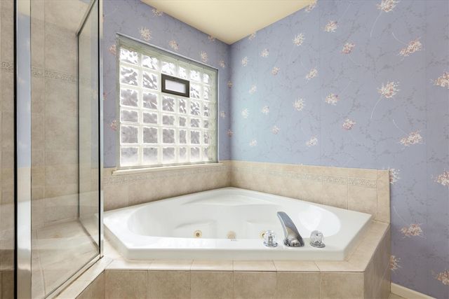 58916 Virginia Circle, New Haven, MI 48048