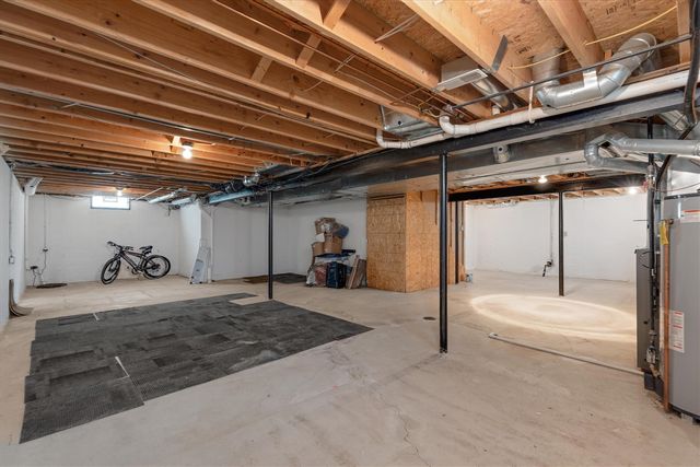 58916 Virginia Circle, New Haven, MI 48048