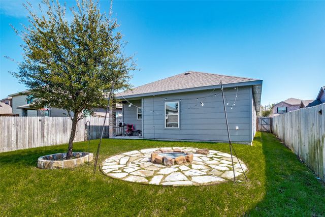 4930 Ben Casey Court, Dallas, TX 75227