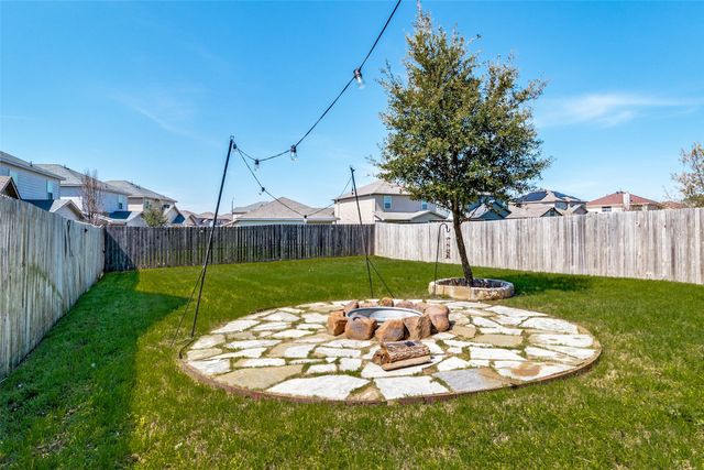 4930 Ben Casey Court, Dallas, TX 75227