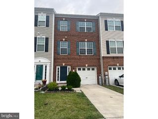 7694 TOWN VIEW DR, Baltimore, MD 21222