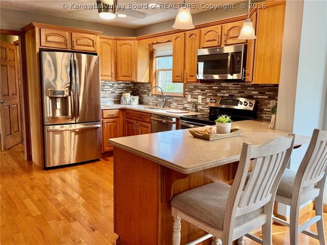 104 Whippoorwill Lane, Kenna, WV 25248