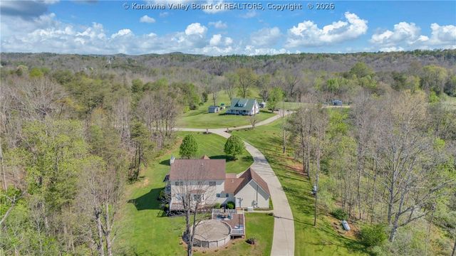 104 Whippoorwill Lane, Kenna, WV 25248