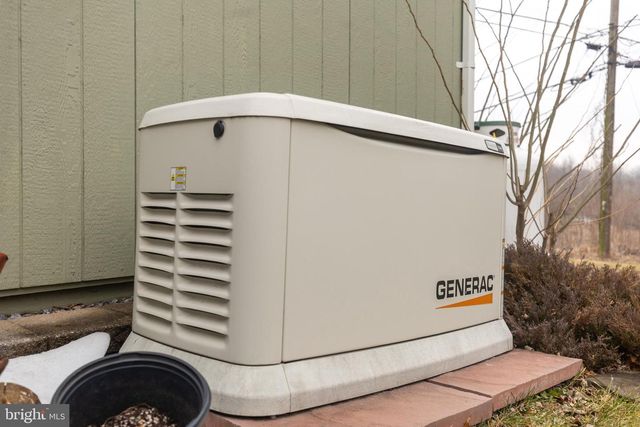 824 FOX MEADOW ROAD, Chambersburg, PA 17202