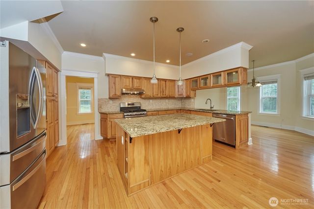 4909 SW Old Clifton Road, Port Orchard, WA 98367