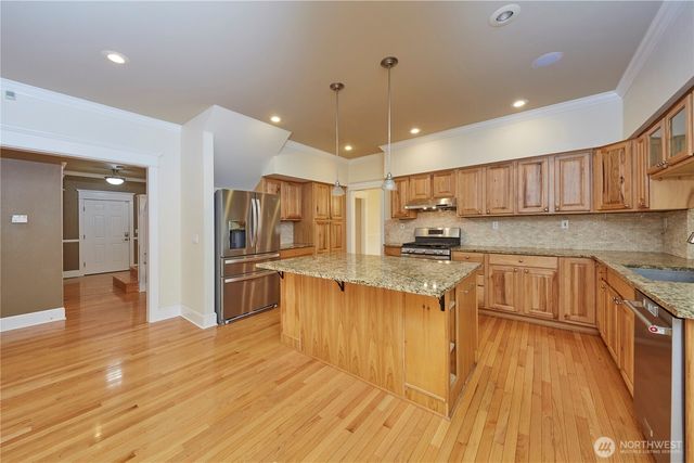 4909 SW Old Clifton Road, Port Orchard, WA 98367