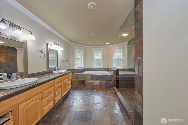 4909 SW Old Clifton Road, Port Orchard, WA 98367