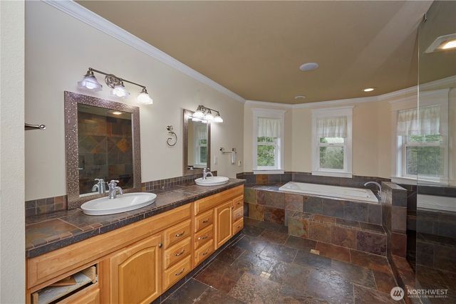 4909 SW Old Clifton Road, Port Orchard, WA 98367