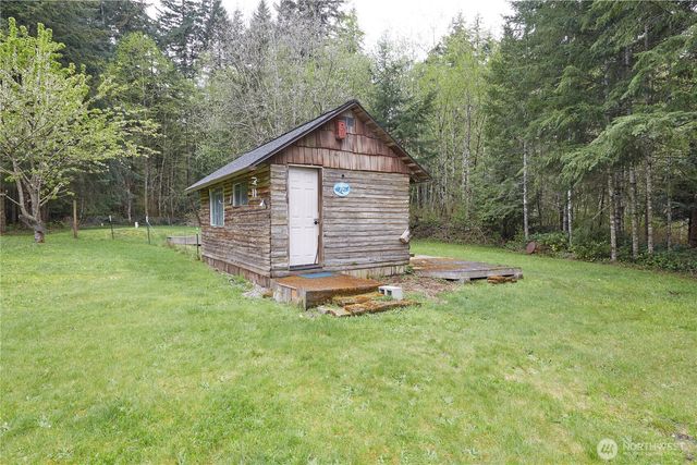 4909 SW Old Clifton Road, Port Orchard, WA 98367