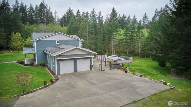 4909 SW Old Clifton Road, Port Orchard, WA 98367