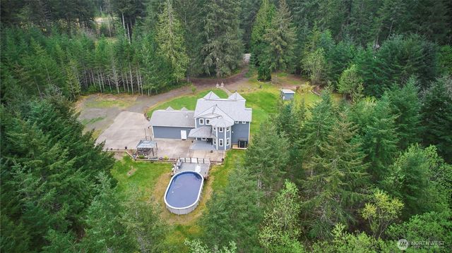 4909 SW Old Clifton Road, Port Orchard, WA 98367