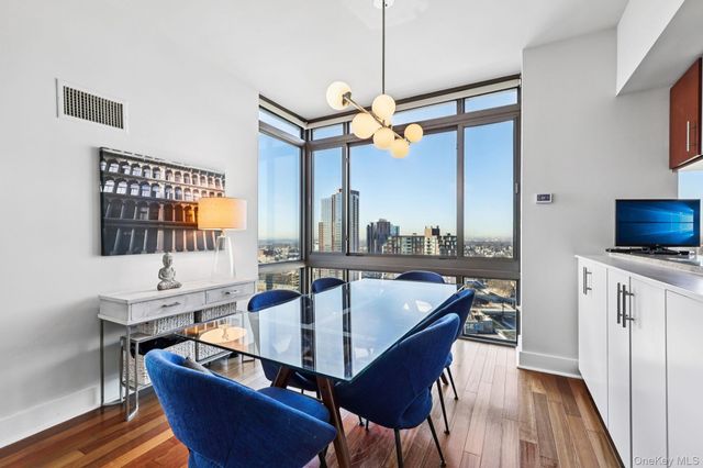 175 Huguenot Street 2503, New Rochelle, NY 10801