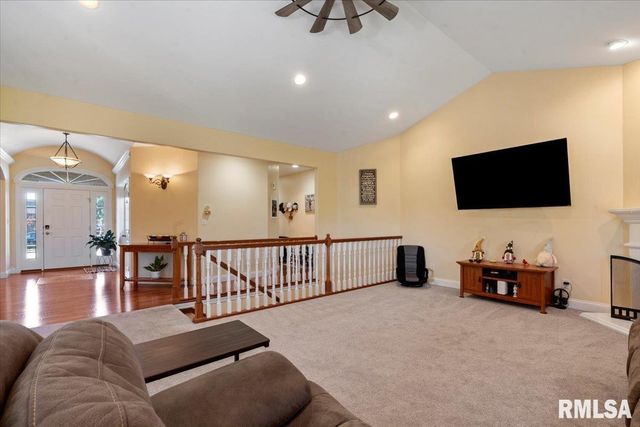 5616 Legacy Lane, Springfield, IL 62711