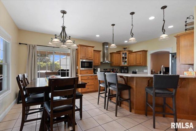 5616 Legacy Lane, Springfield, IL 62711