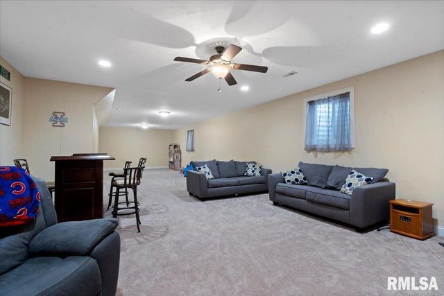 5616 Legacy Lane, Springfield, IL 62711