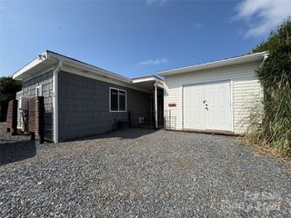 333 Mount View Lane 266 B, New London, NC 28127