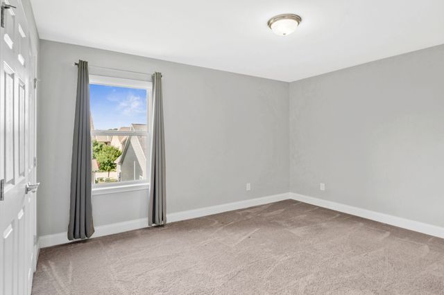 504 Lingering Way, Hendersonville, TN 37075