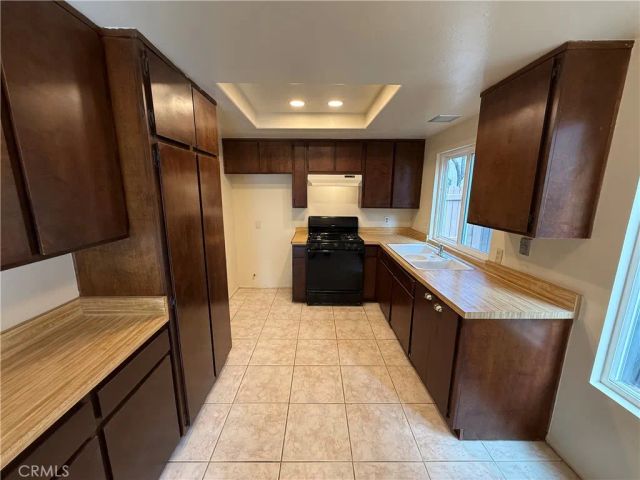 860 N Glassell, Orange, CA 92867