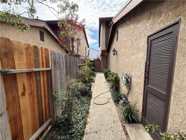 860 N Glassell, Orange, CA 92867