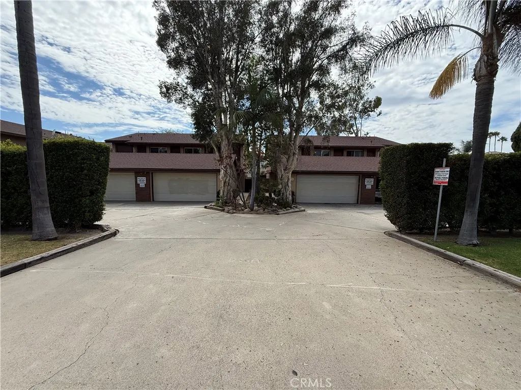 860 N Glassell, Orange, CA 92867