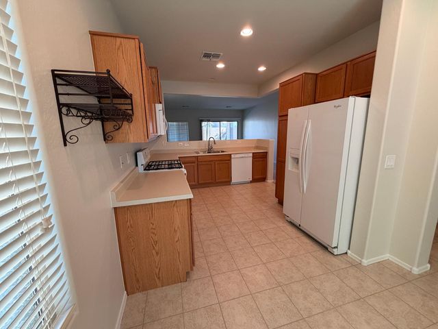 3405 N San Marin Drive, Florence, AZ 85132