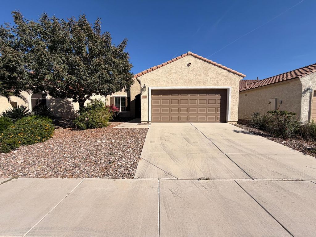 3405 N San Marin Drive, Florence, AZ 85132