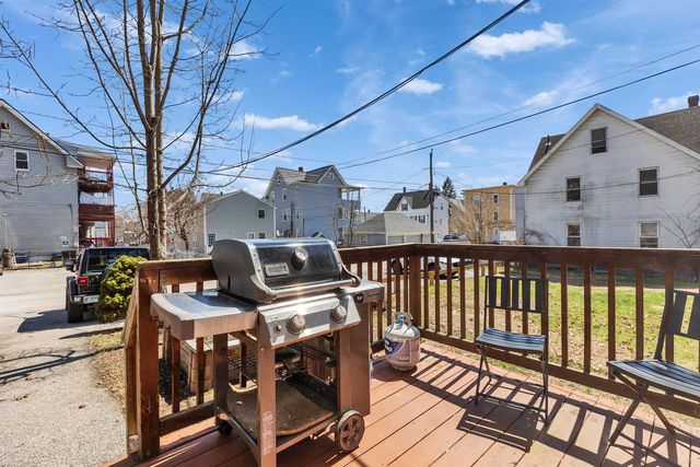 75 Dubuque St Apt 1, Manchester, NH 03102