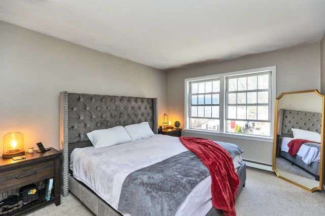 75 Dubuque St Apt 1, Manchester, NH 03102