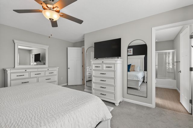 806 Harmony Valley Drive, Alexandria, KY 41001