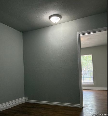 8010 Fair, San Antonio, TX 78250