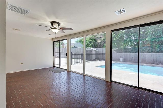 3028 Rock Ridge Place, Oklahoma City, OK 73120